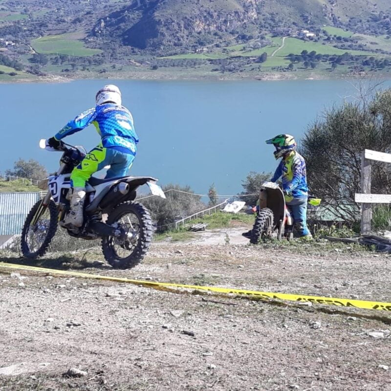 Off road driving lessons LucyRider Motorbike trips